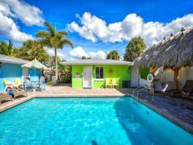 Siesta Key Value Rental Steps to Beach and Village
